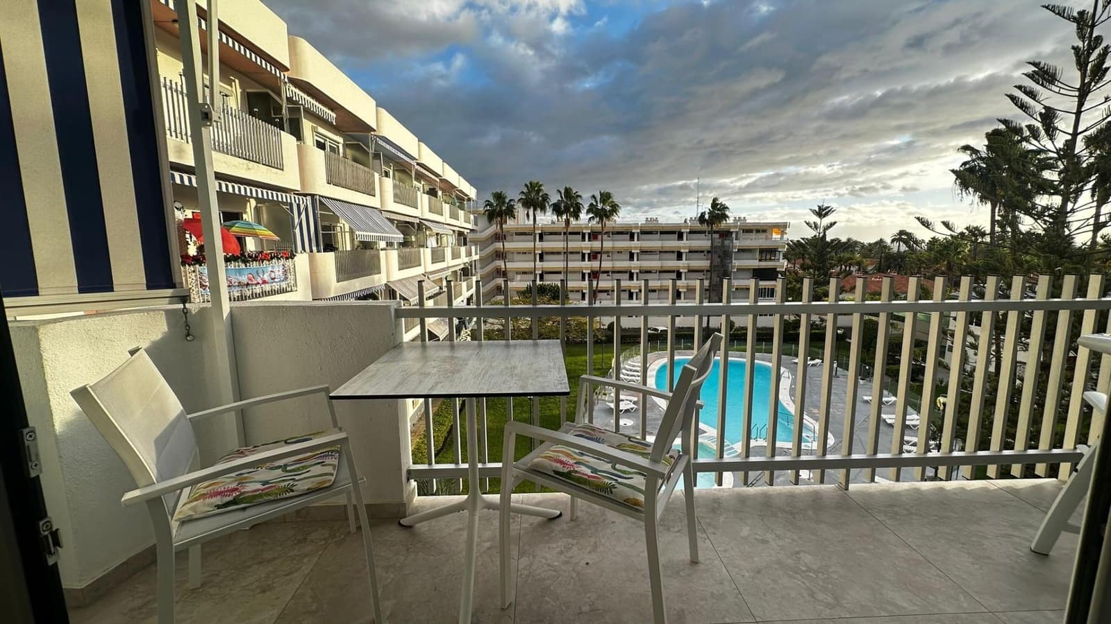 2 chambre Appartement à vendre à Playa del Ingles avec piscine - 349 000 € (Ref: 9470671)