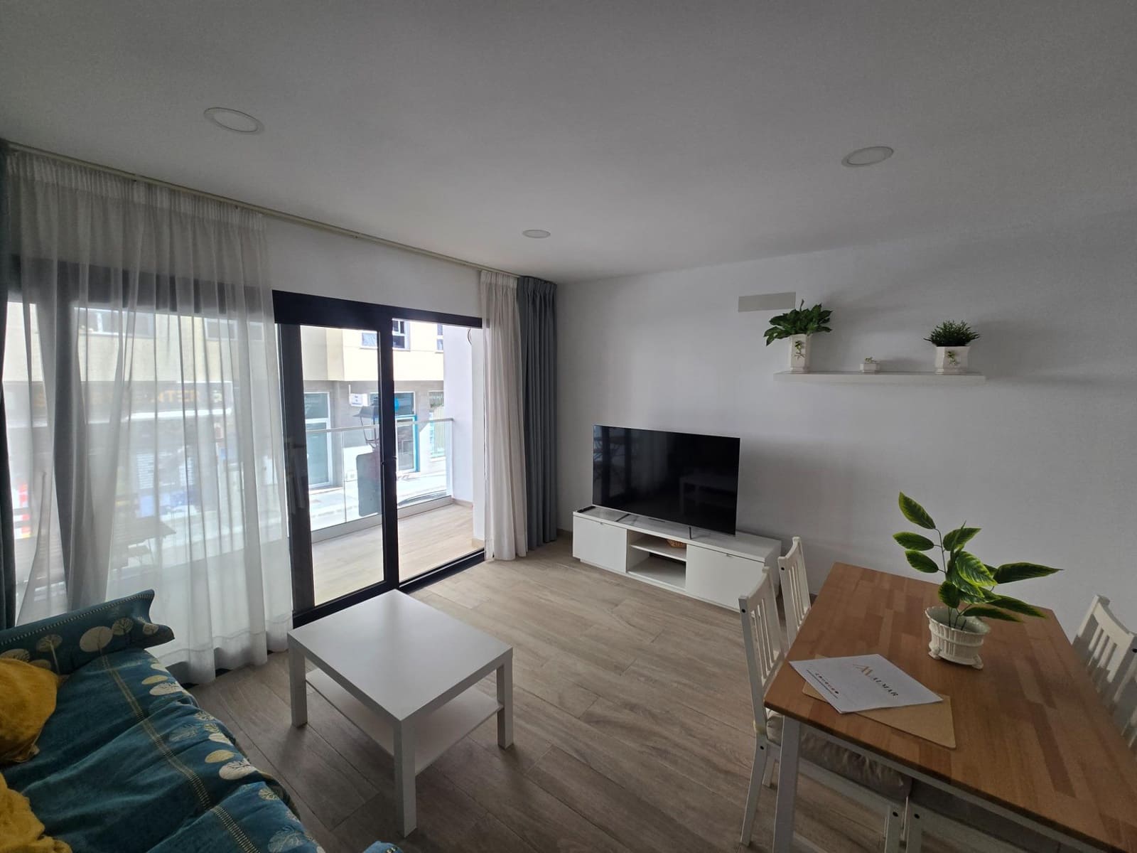 2 Zimmer Apartment zu vermieten in Arguineguin mit Pool Garage - 1.350 € (Ref: 9476105)