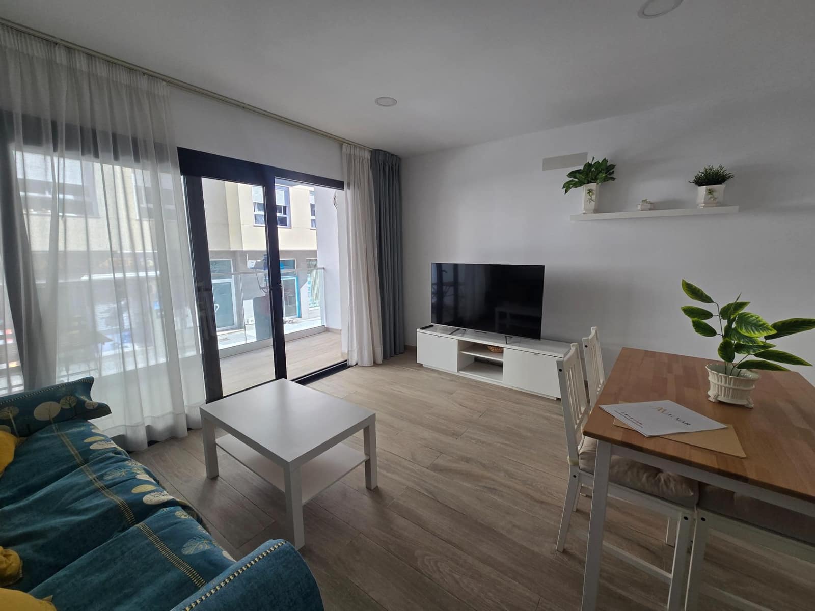 2 Zimmer Apartment zu vermieten in Arguineguin mit Pool Garage - 1.350 € (Ref: 9476105)