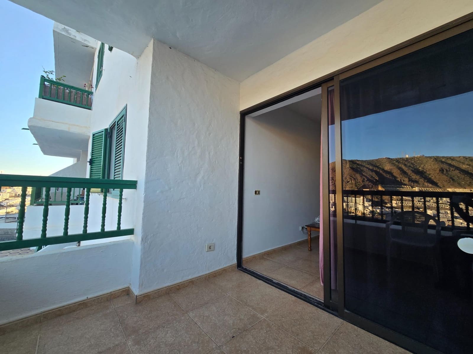 1 bedroom Apartment for sale in Puerto Rico with pool - € 155,000 (Ref: 9479185)