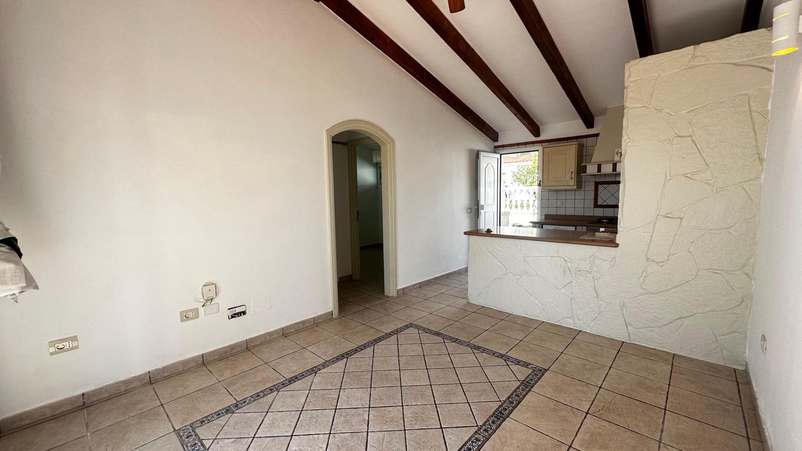 Bungalow de 2 habitaciones en Playa del Inglés en venta con piscina - 369.000 € (Ref: 9497161)