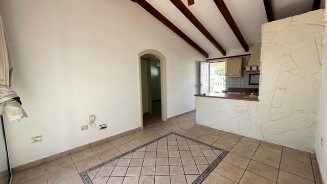 Bungalow de 2 habitaciones en Playa del Inglés, San Bartolomé de Tirajana en venta con piscina - 369.000 € (Ref: 9497161)