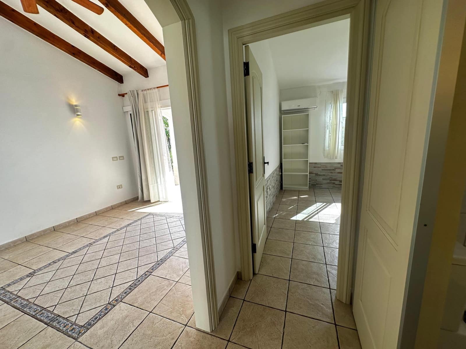 Bungalow de 2 habitaciones en Playa del Inglés en venta con piscina - 369.000 € (Ref: 9497161)