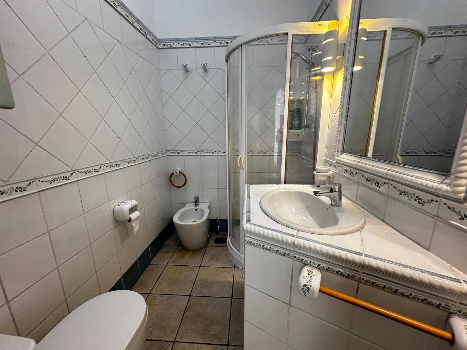 Bungalow de 2 habitaciones en Playa del Inglés en venta con piscina - 369.000 € (Ref: 9497161)