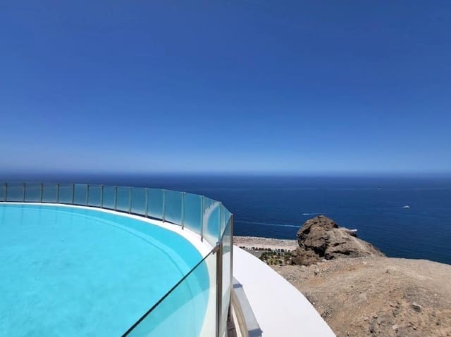 2 soverom Leilighet til leie i Amadores, Mogán - € 2 000 (Ref: 9518879)