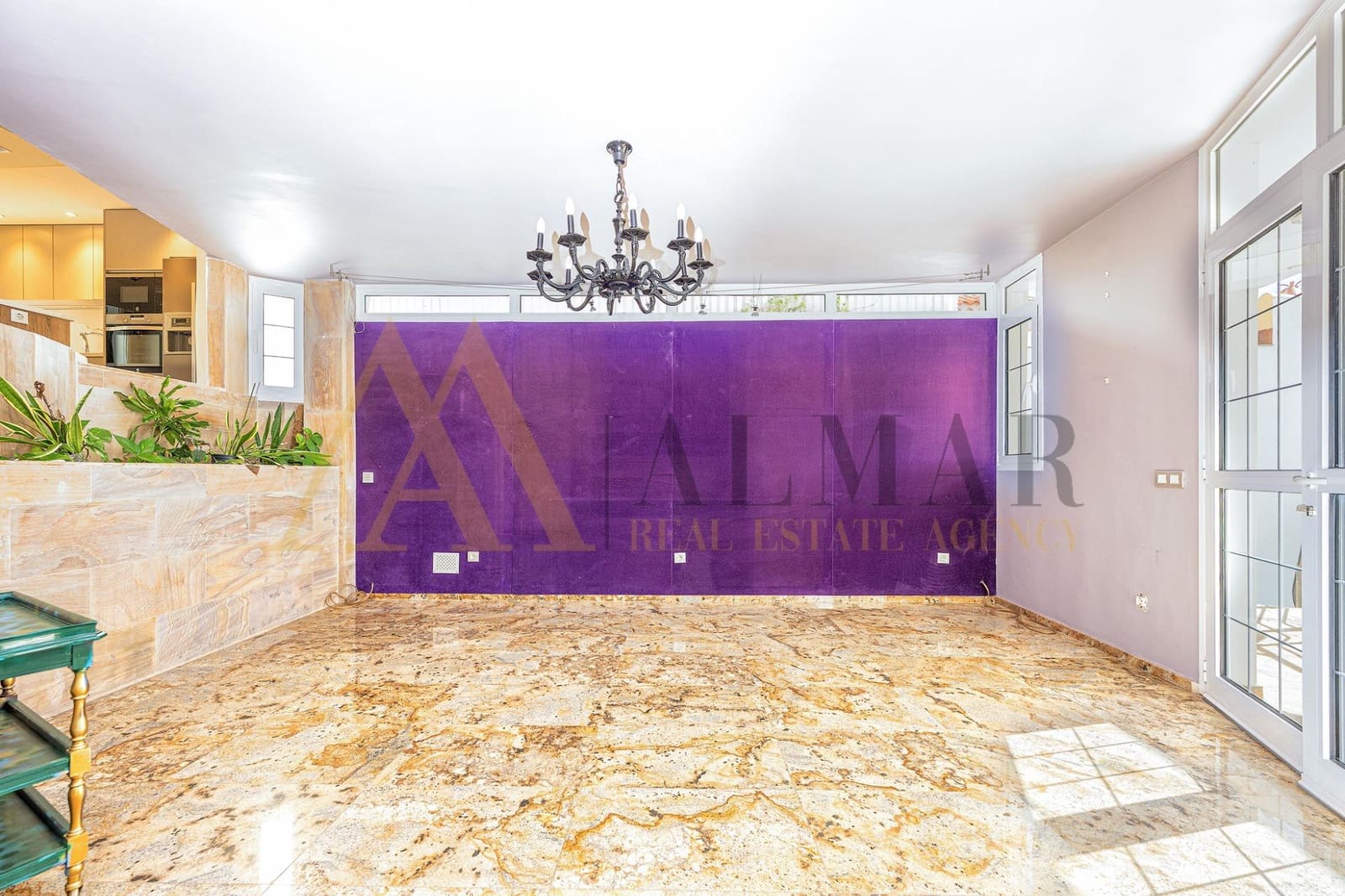 5 chambre Villa/Maison à vendre à San Bartolome de Tirajana avec piscine garage - 1 150 000 € (Ref: 9530493)