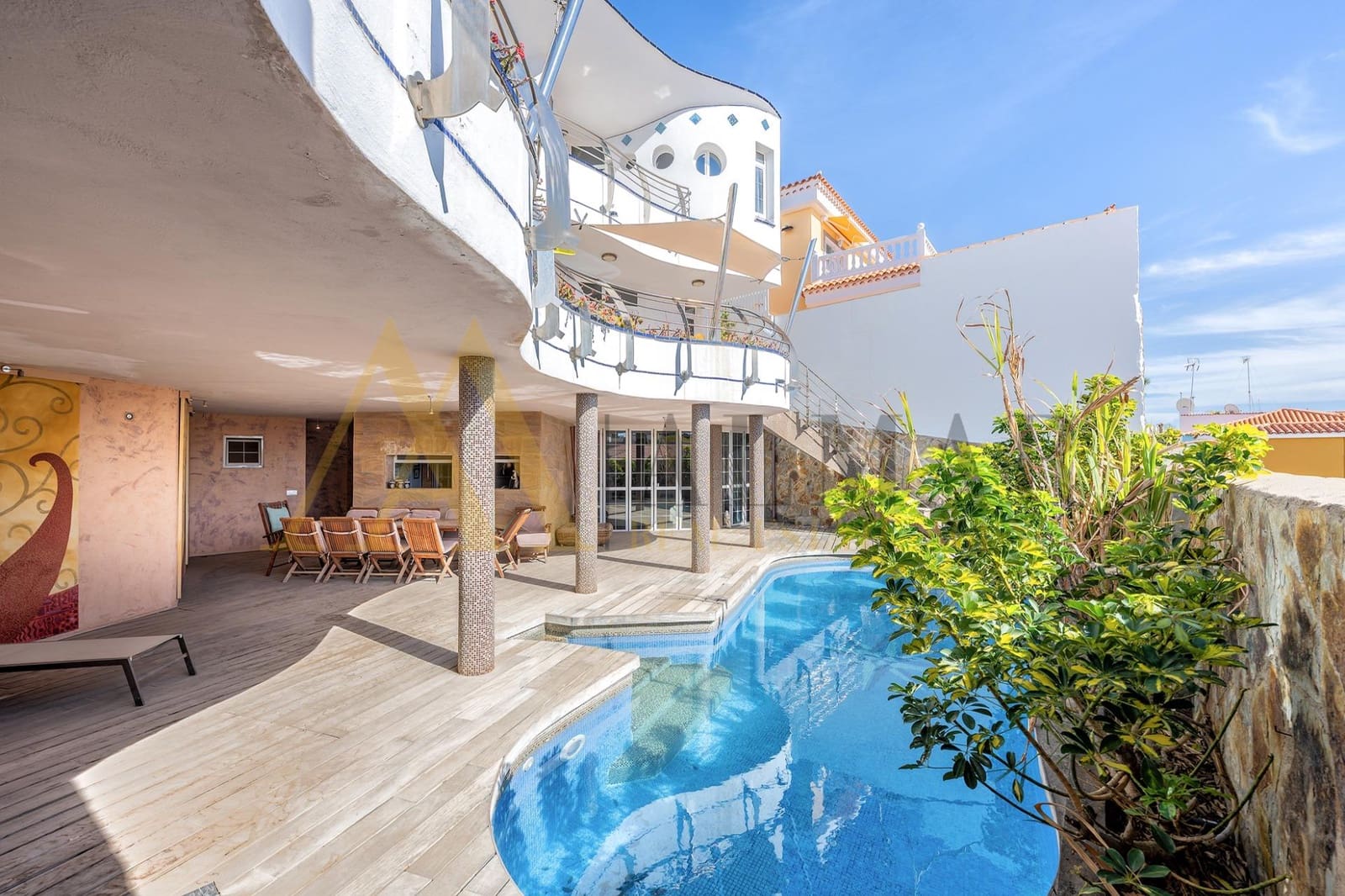 5 chambre Villa/Maison à vendre à San Bartolome de Tirajana avec piscine garage - 1 150 000 € (Ref: 9530493)