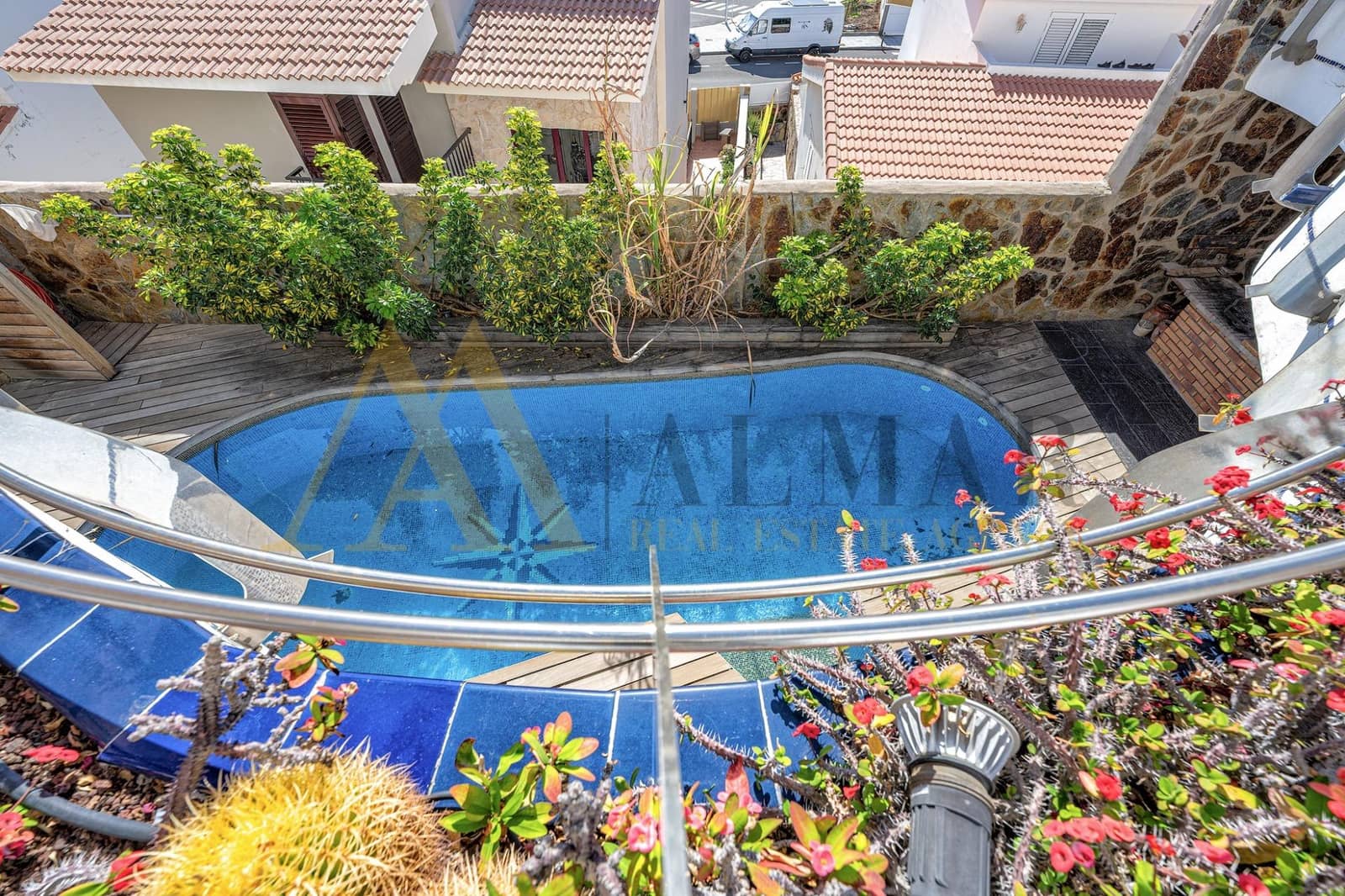 5 Zimmer Villa zu verkaufen in San Bartolome de Tirajana mit Pool Garage - 980.000 € (Ref: 9530493)