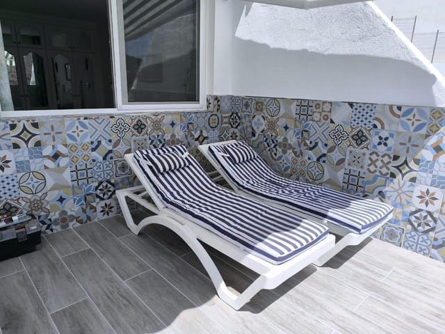 1 makuuhuone Huoneisto vuokrattavana paikassa Puerto Rico, Mogán mukana uima-altaan - 1 200 € (Ref: 9533694)