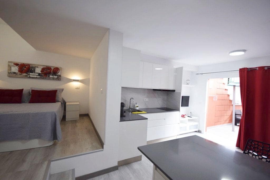 Studio att hyra i San Agustin - 900 € (Ref: 9551449)