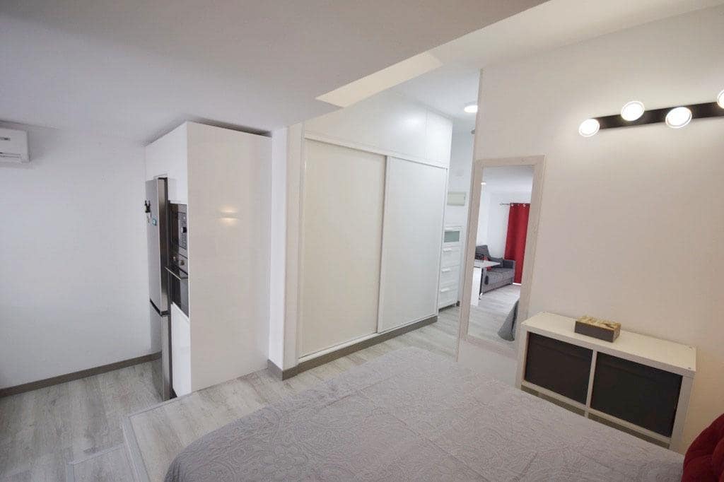 Studio att hyra i San Agustin - 900 € (Ref: 9551449)