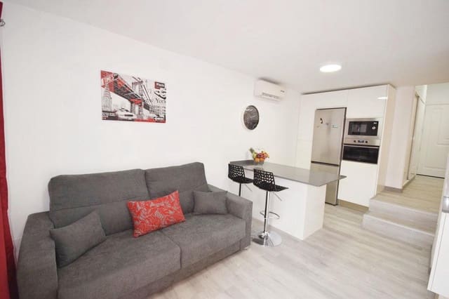 Studio att hyra i San Agustín, San Bartolomé de Tirajana - 900 € (Ref: 9551449)
