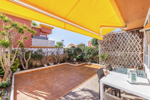 3 slaapkamer Appartement te koop in San Bartolomé de Tirajana met zwembad - € 395.000 (Ref: 9582917)