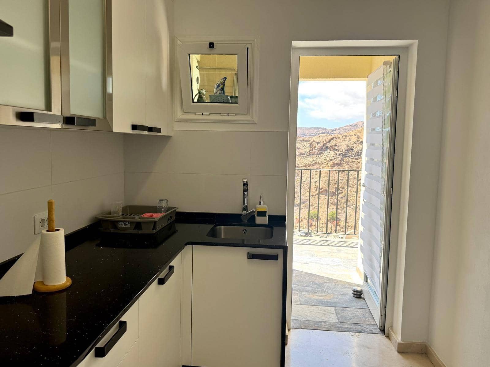 2 soveværelse Lejlighed til leje i Puerto Rico med swimmingpool - € 1.400 (Ref: 9599497)