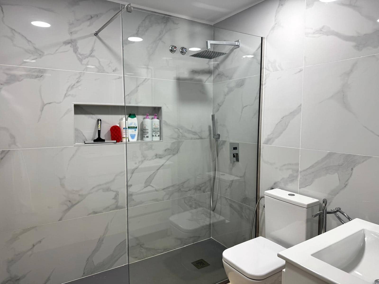 2 soveværelse Lejlighed til leje i Puerto Rico med swimmingpool - € 1.400 (Ref: 9599497)