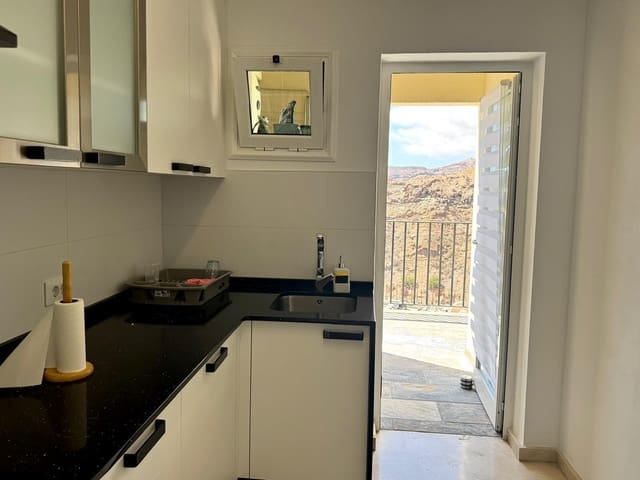 2 soveværelse Lejlighed til leje i Puerto Rico, Mogán med swimmingpool - € 1.400 (Ref: 9599497)