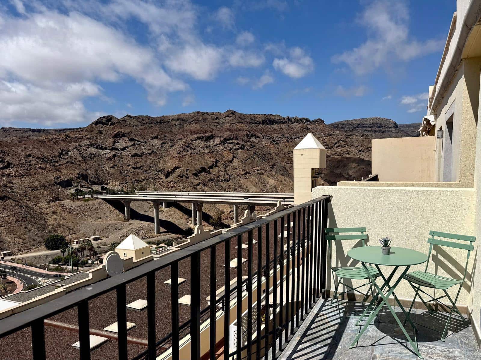 2 soveværelse Lejlighed til leje i Puerto Rico med swimmingpool - € 1.400 (Ref: 9599497)