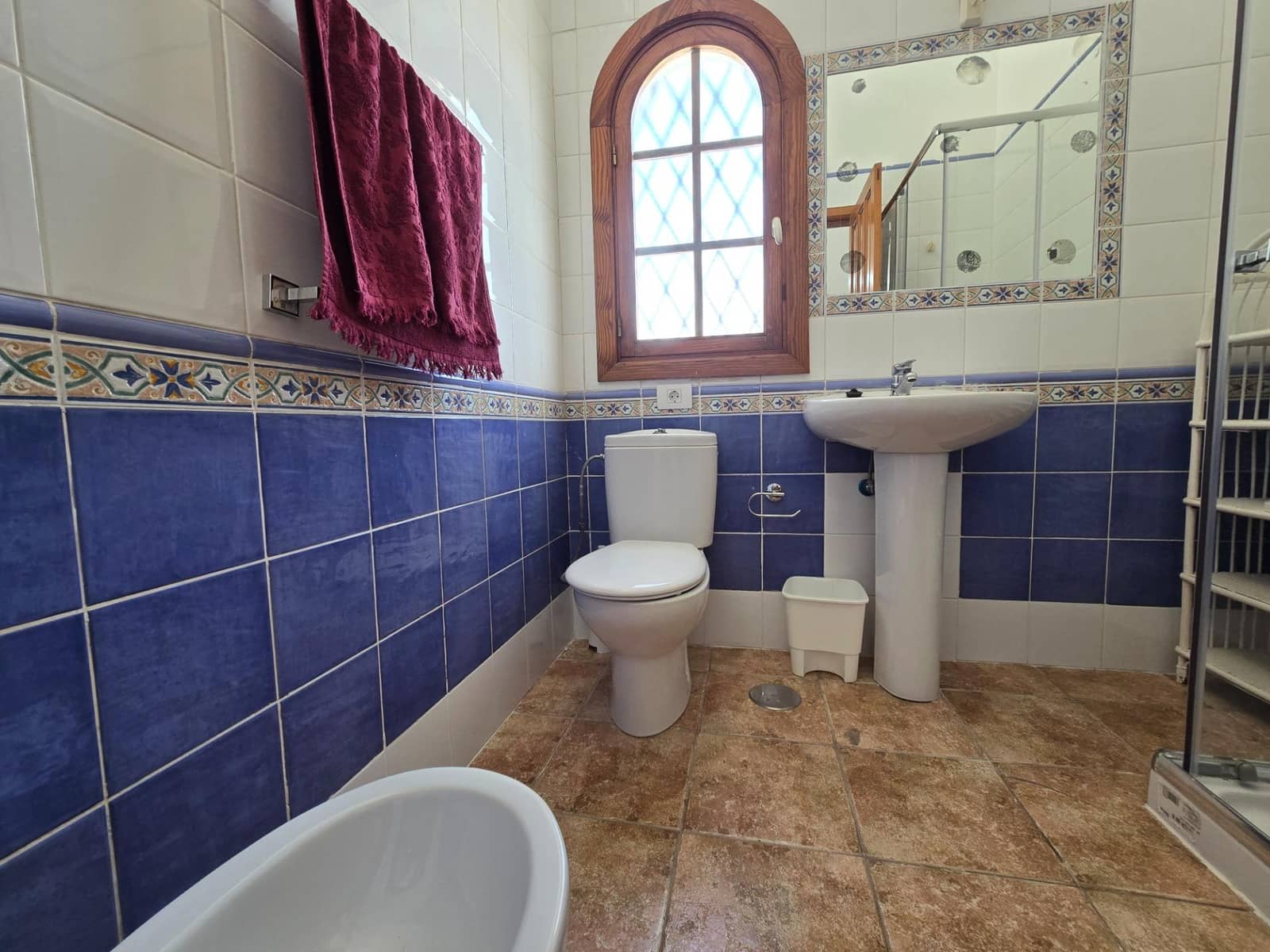 2 slaapkamer Appartement te huur in Playa del Ingles met zwembad garage - € 2.000 (Ref: 9608032)