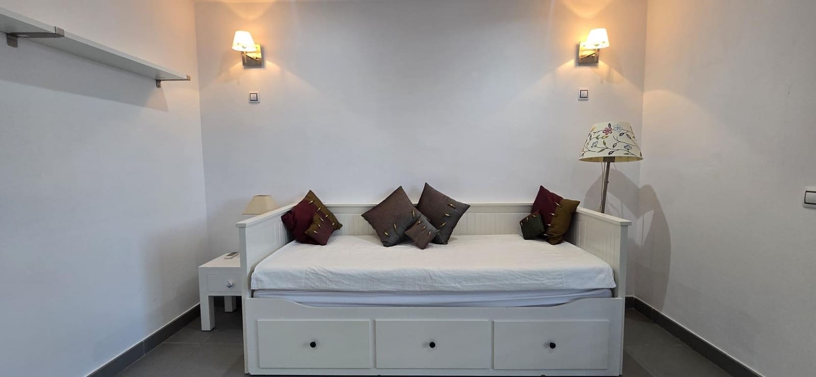 Apartamento de 3 habitaciones en San Agustín en alquiler con piscina - 3.200 € (Ref: 9611505)