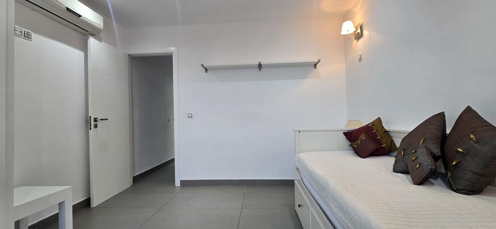 Apartamento de 3 habitaciones en San Agustín en alquiler con piscina - 3.200 € (Ref: 9611505)