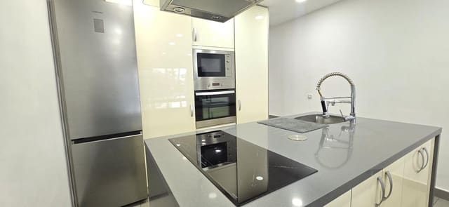 3 Zimmer Apartment zu vermieten in San Agustín, San Bartolomé de Tirajana mit Pool Garage - 2.400 € (Ref: 9611505)