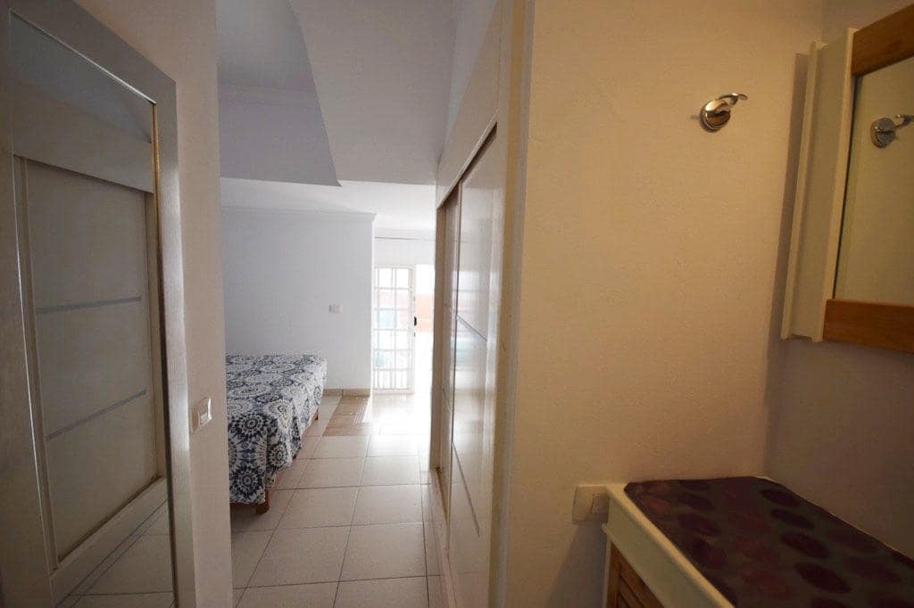 Yksiö vuokrattavana paikassa San Agustin - 900 € (Ref: 9619198)