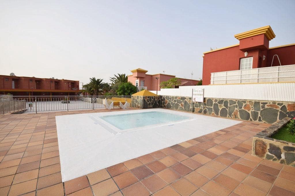 Yksiö vuokrattavana paikassa San Agustin - 900 € (Ref: 9619198)