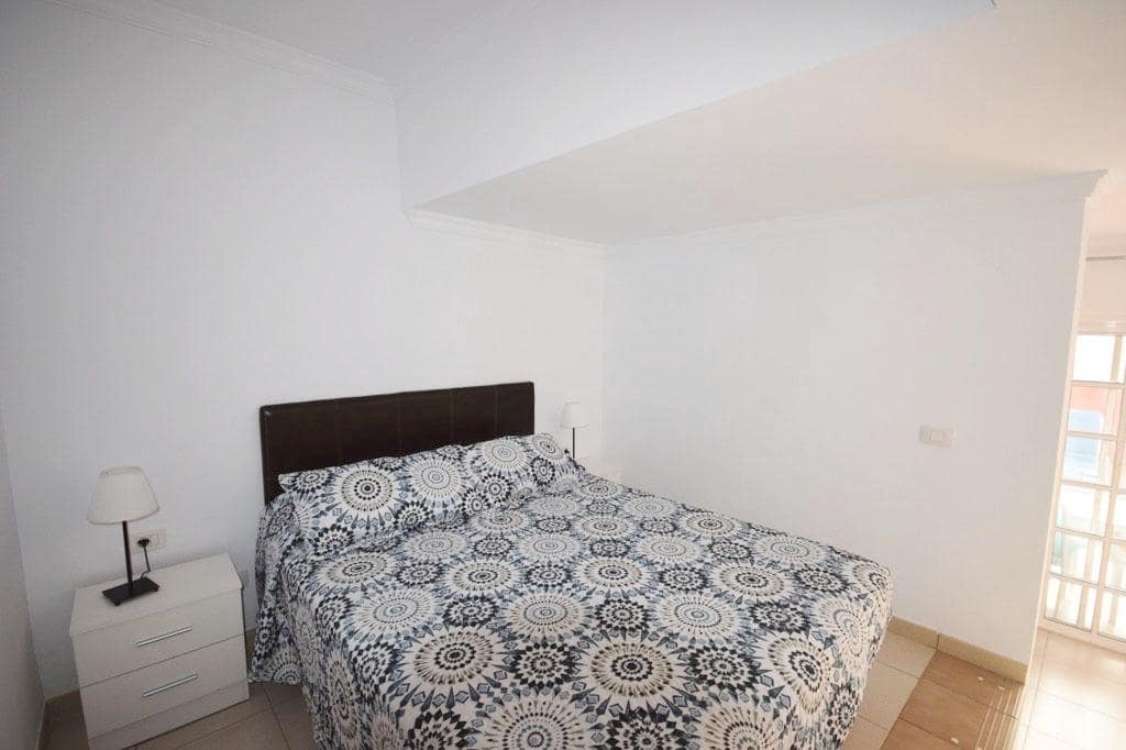 Yksiö vuokrattavana paikassa San Agustin - 900 € (Ref: 9619198)