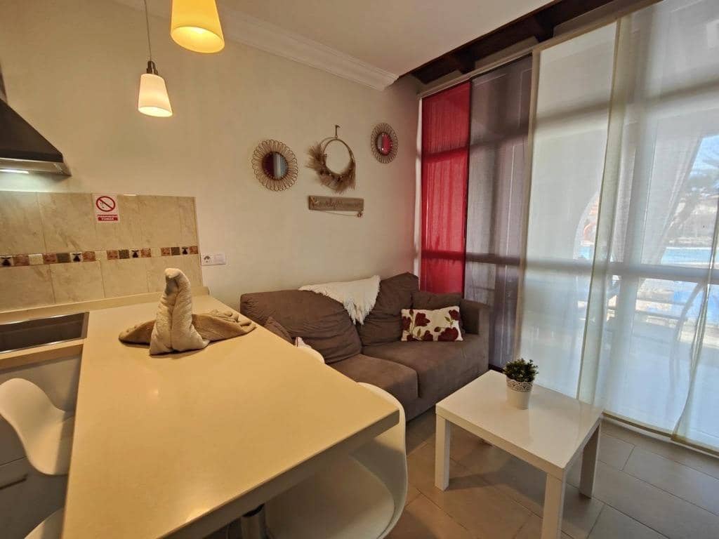 2 slaapkamer Bungalow te huur in Campo Internacional - € 1.300 (Ref: 9648083)