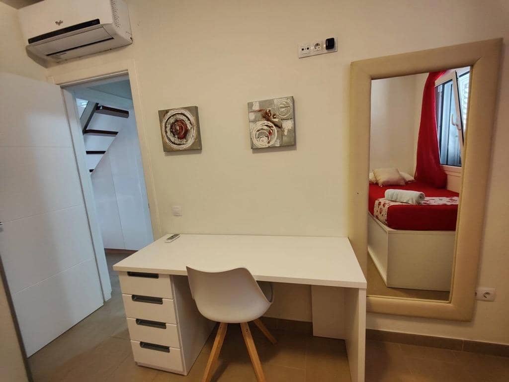 2 slaapkamer Bungalow te huur in Campo Internacional - € 1.300 (Ref: 9648083)