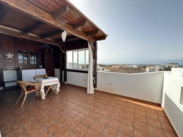 2 soverom Penthouse til leie i El Tablero, San Bartolomé de Tirajana - € 1 250 (Ref: 9651913)