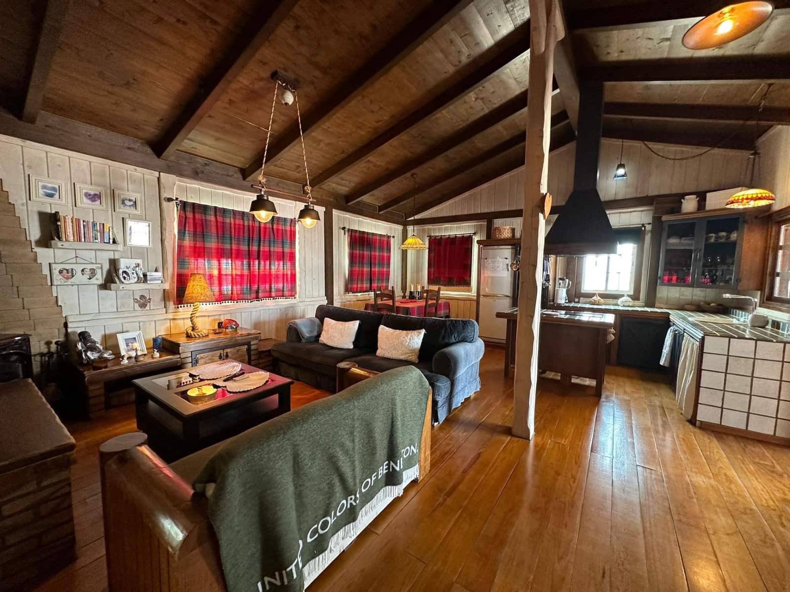 2 soverom Penthouse til leie i El Tablero - € 1 250 (Ref: 9651913)