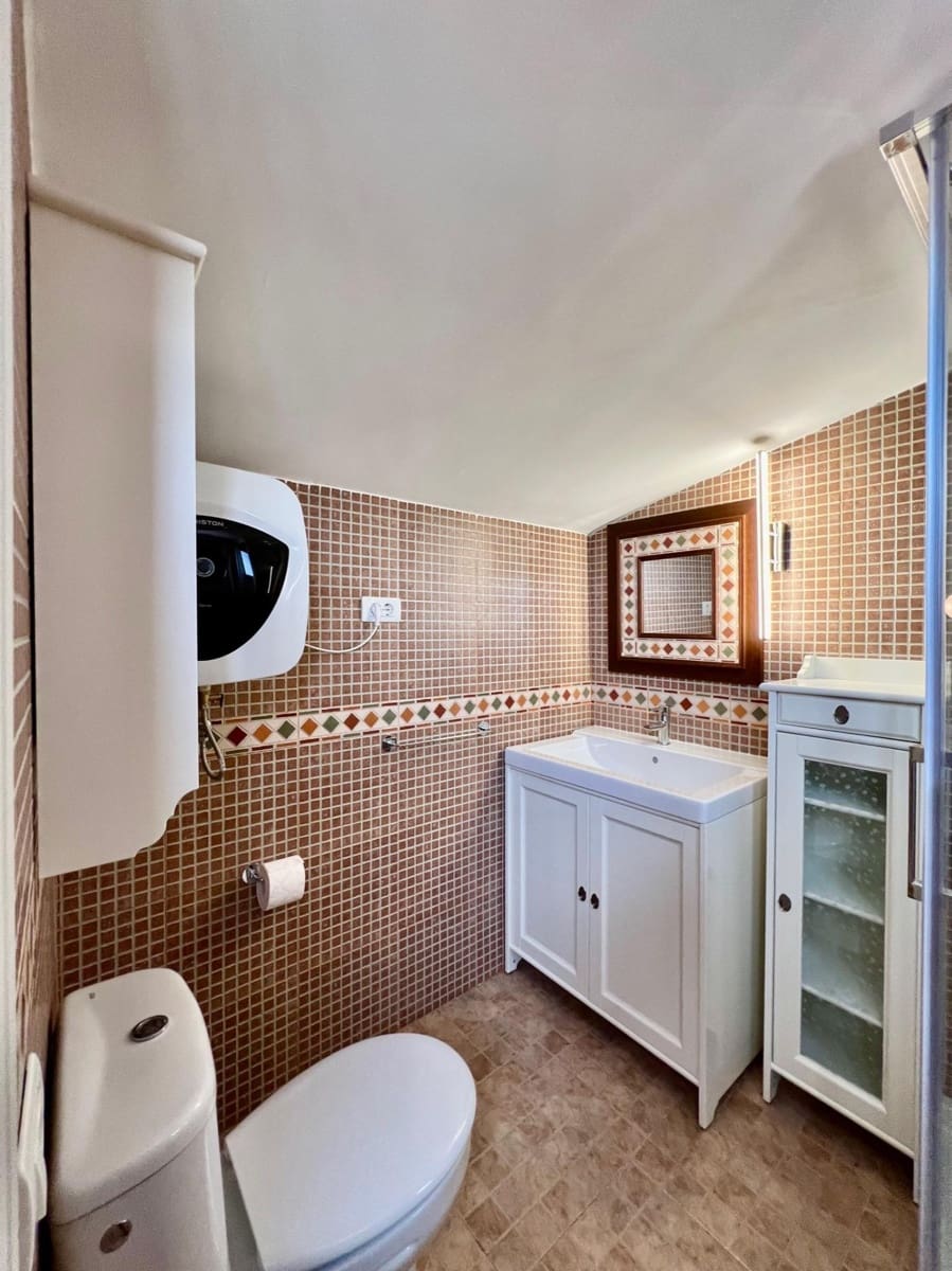 2 slaapkamer Rijtjeshuis te koop in Playa del Ingles met zwembad - € 350.000 (Ref: 9674178)