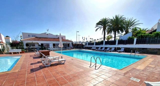 2 slaapkamer Rijtjeshuis te koop in Playa del Inglés, San Bartolomé de Tirajana met zwembad - € 350.000 (Ref: 9674178)