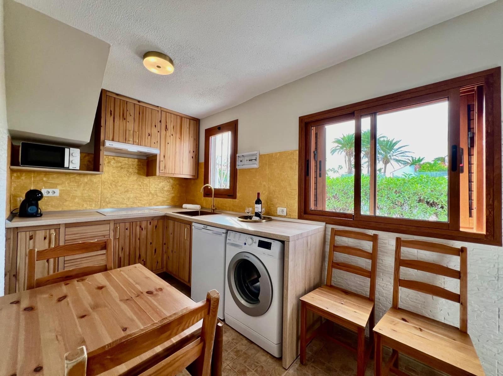 2 slaapkamer Rijtjeshuis te koop in Playa del Ingles met zwembad - € 350.000 (Ref: 9674178)