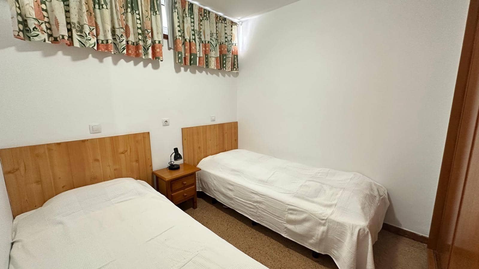 2 sypialnia Apartament na sprzedaż w Playa del Ingles z basenem - 295 000 € (Ref: 9674179)