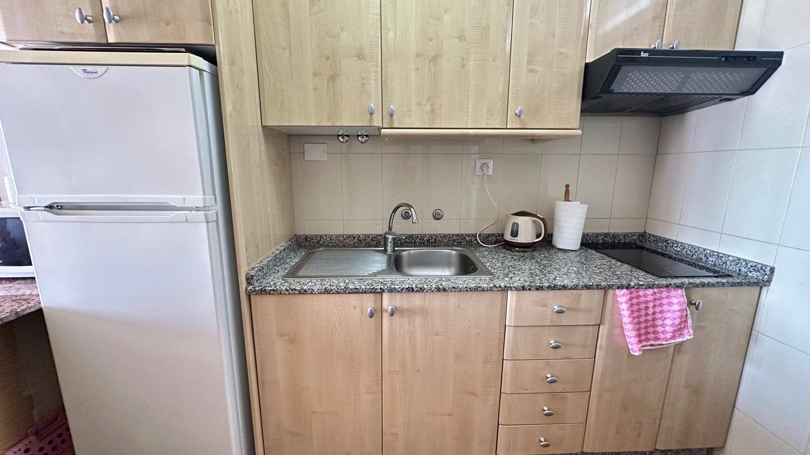 2 slaapkamer Appartement te koop in Playa del Ingles met zwembad - € 295.000 (Ref: 9674179)