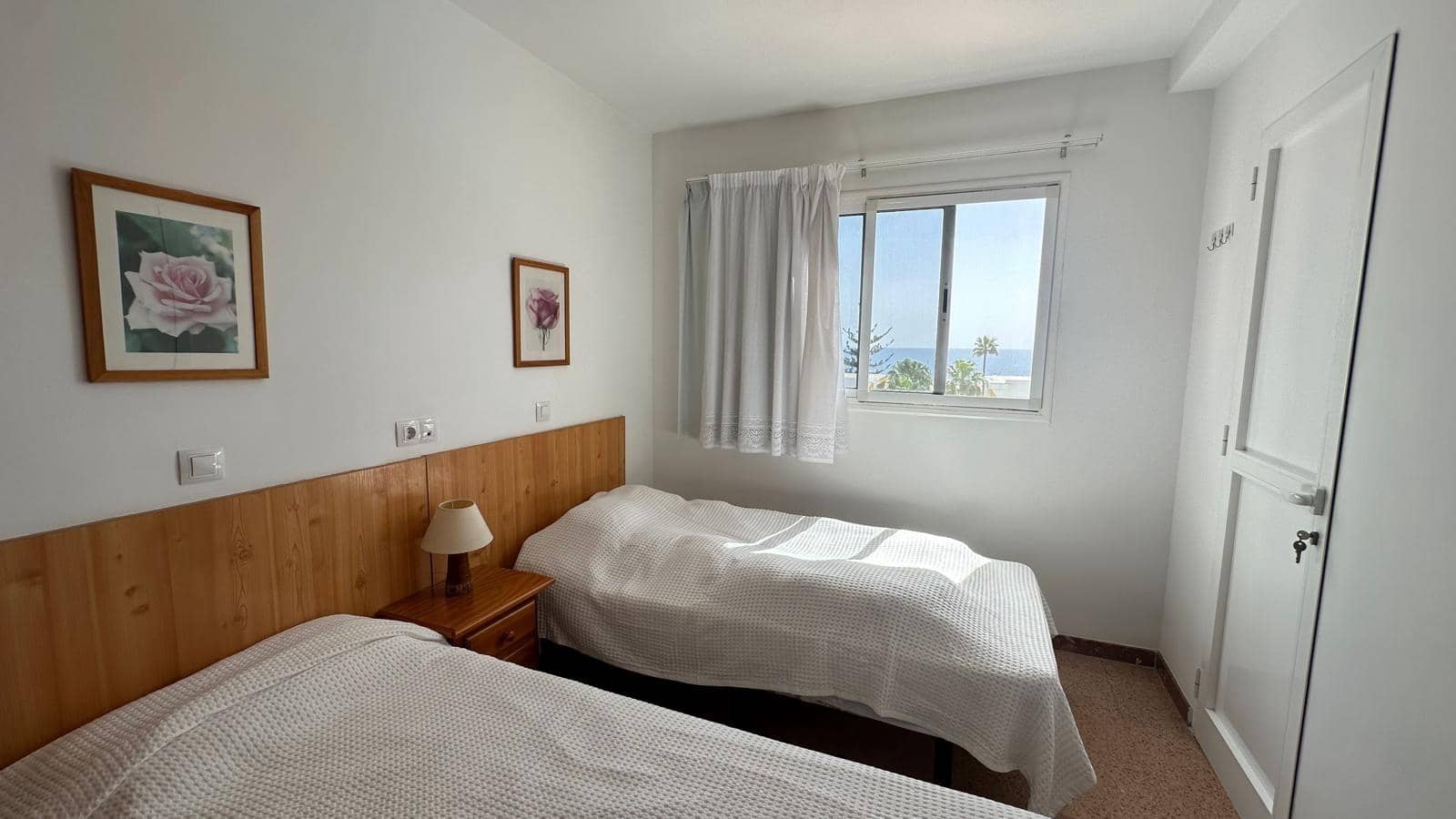 2 slaapkamer Appartement te koop in Playa del Ingles met zwembad - € 295.000 (Ref: 9674179)