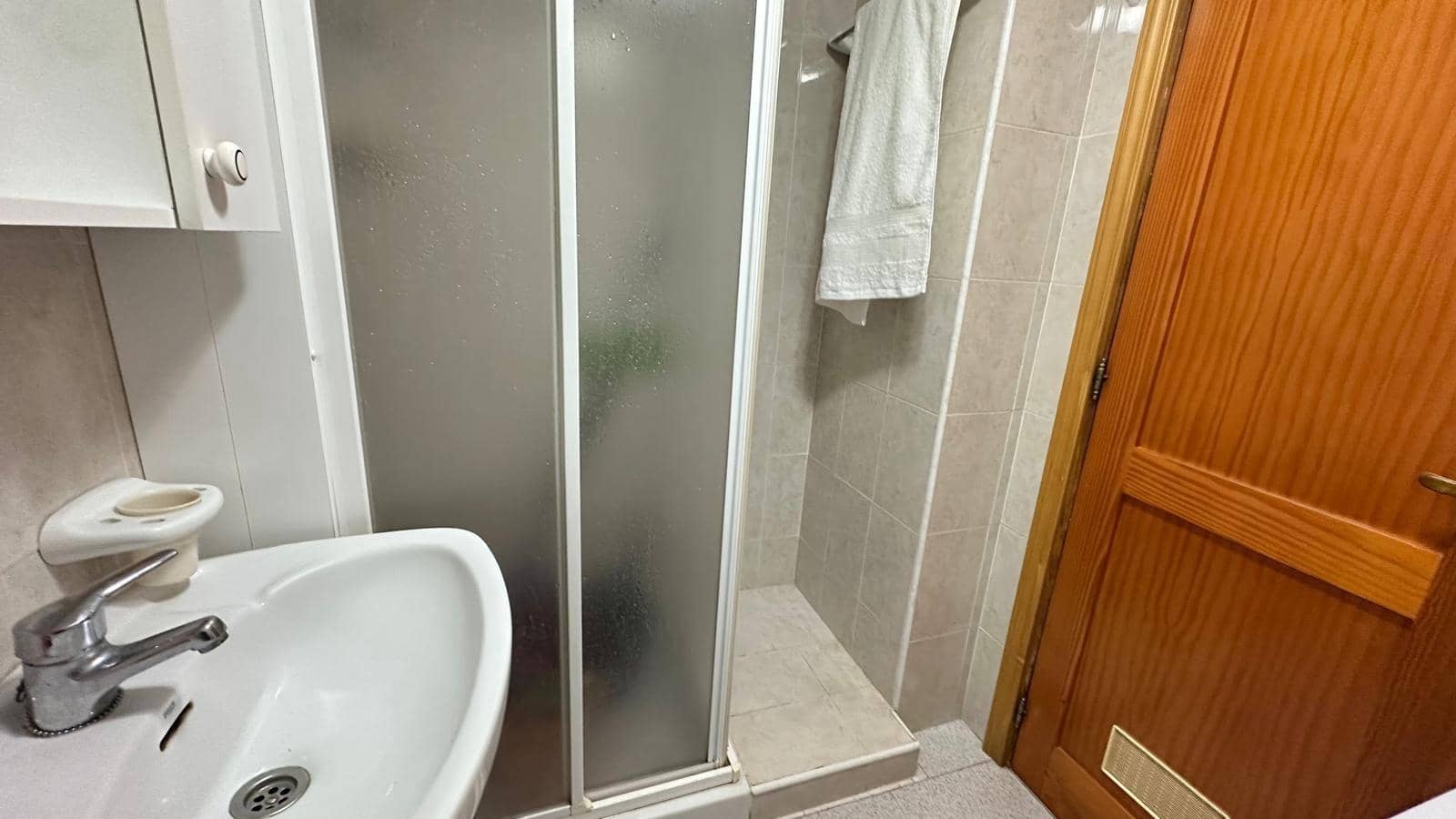 2 slaapkamer Appartement te koop in Playa del Ingles met zwembad - € 295.000 (Ref: 9674179)