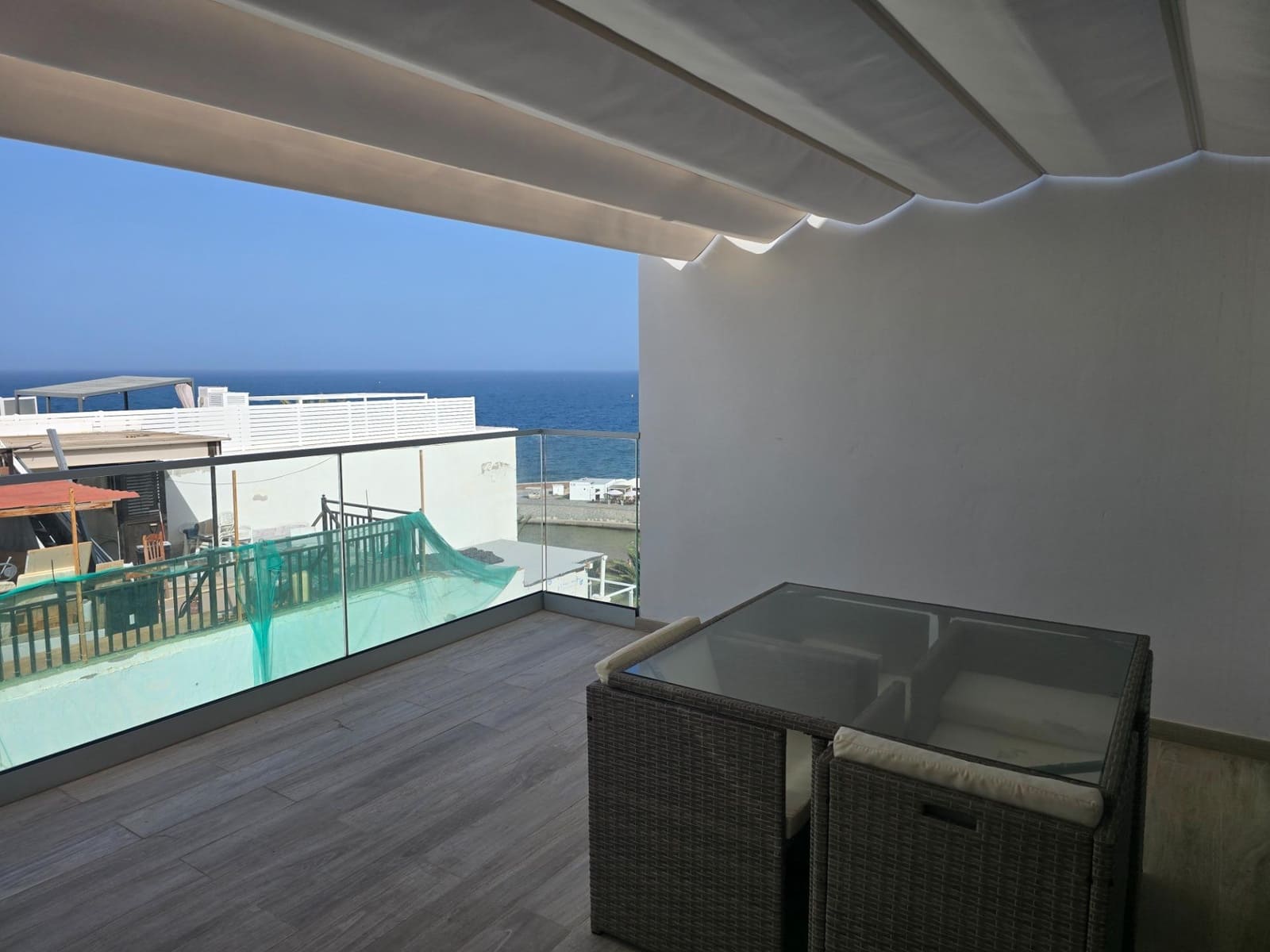 2 slaapkamer Appartement te huur in Arguineguin met zwembad garage - € 1.500 (Ref: 9686387)