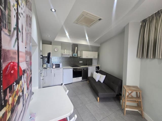 1 slaapkamer Appartement te huur in Arguineguín, Mogán - € 900 (Ref: 9714901)