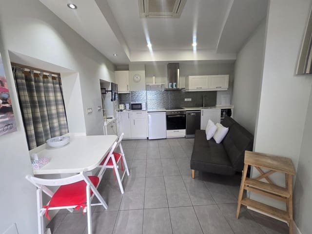 1 slaapkamer Appartement te huur in Arguineguín, Mogán - € 900 (Ref: 9714901)