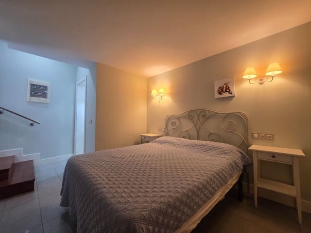 Appartement de 1 chambre à louer à Arguineguín, Mogán avec garage - 800 € (Ref: 9714901)