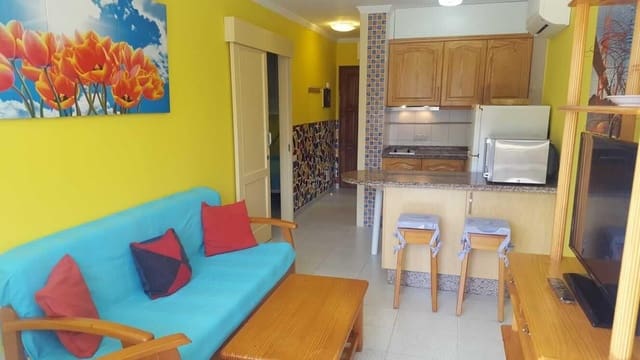 Appartement de 1 chambre à louer à Playa del Inglés, San Bartolomé de Tirajana - 1 100 € (Ref: 9719895)