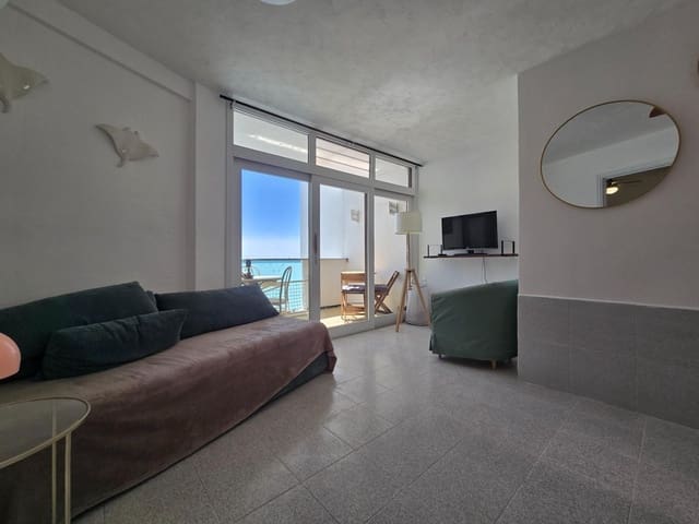 Appartement de 1 chambre à louer à Puerto Rico, Mogán avec piscine - 1 000 € (Ref: 9719897)