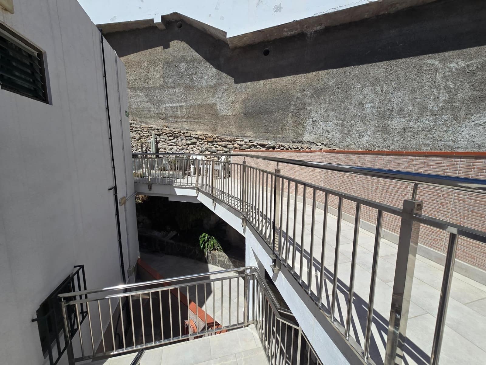 1 bedroom Apartment for rent in Puerto Rico with pool - € 1,000 (Ref: 9719897)