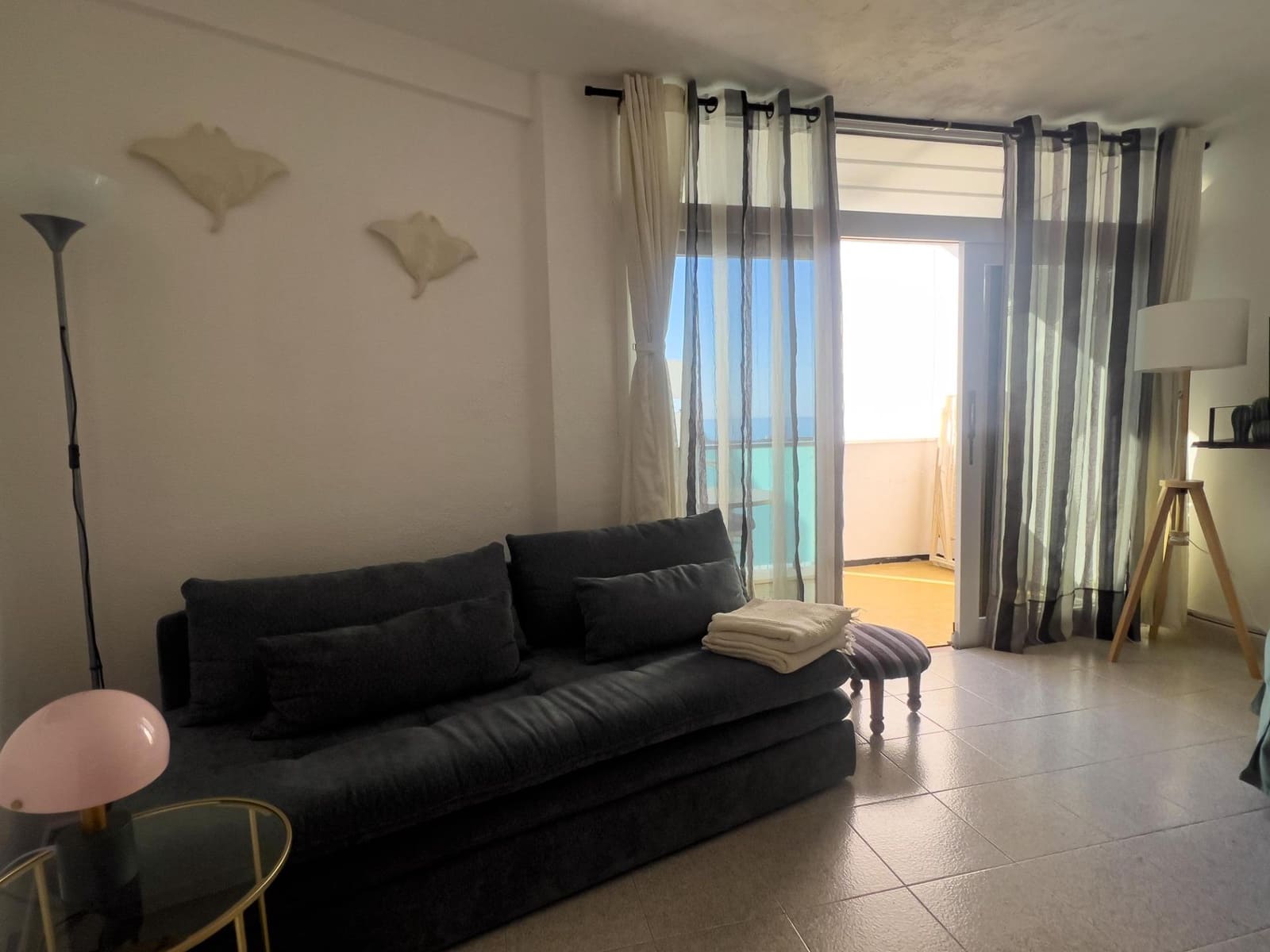 1 soveværelse Lejlighed til leje i Puerto Rico med swimmingpool - € 950 (Ref: 9719897)