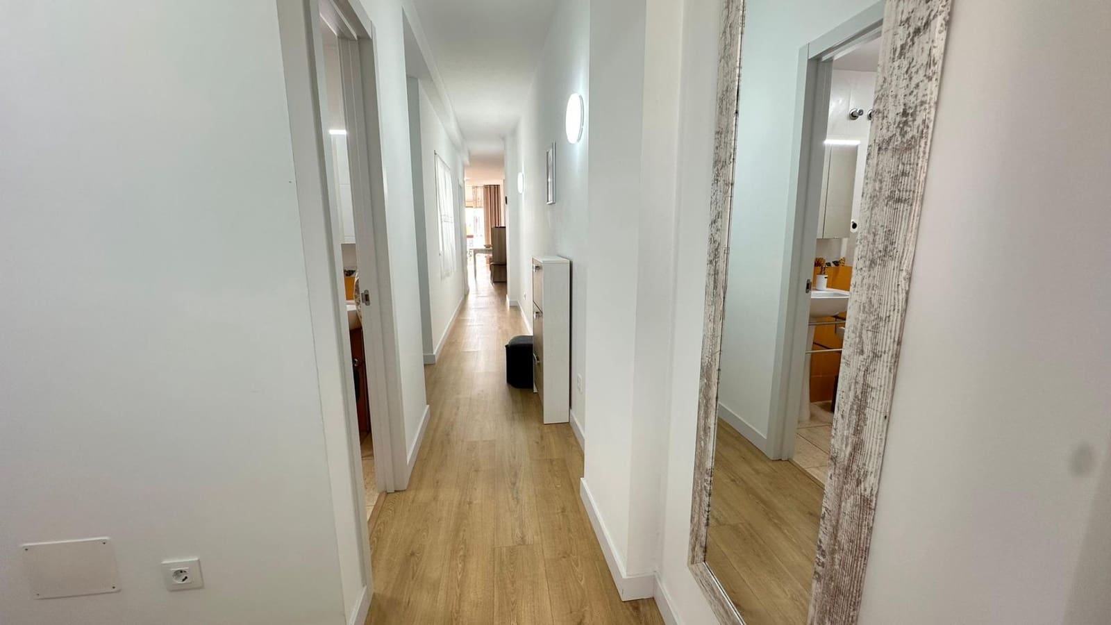 1 slaapkamer Flat te huur in Santa Lucia de Tirajana - € 950 (Ref: 9721667)