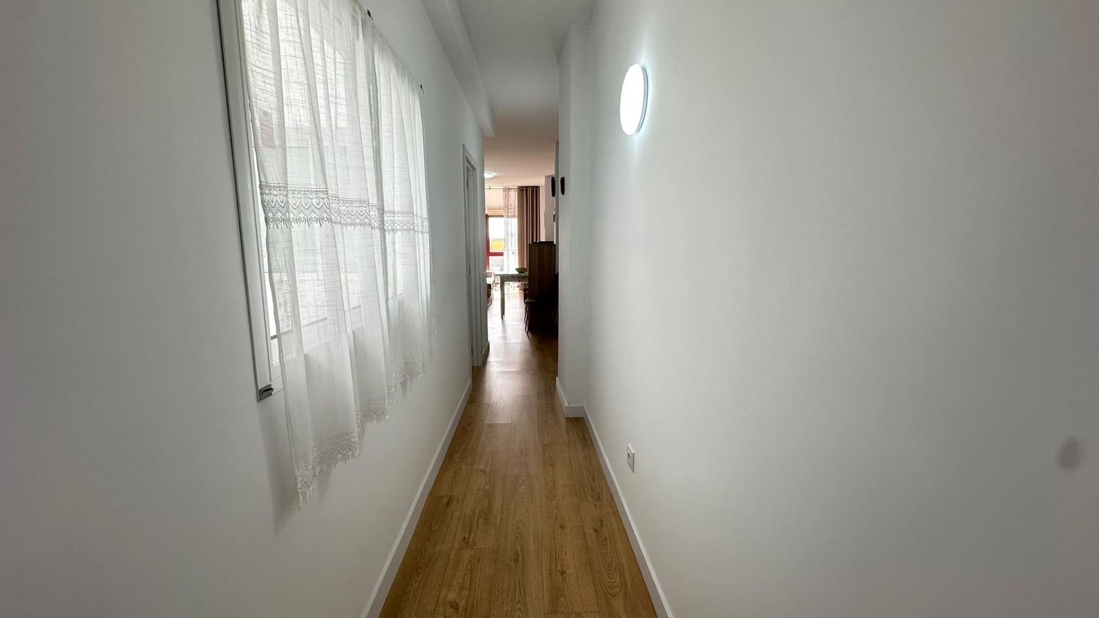 1 slaapkamer Flat te huur in Santa Lucia de Tirajana - € 950 (Ref: 9721667)