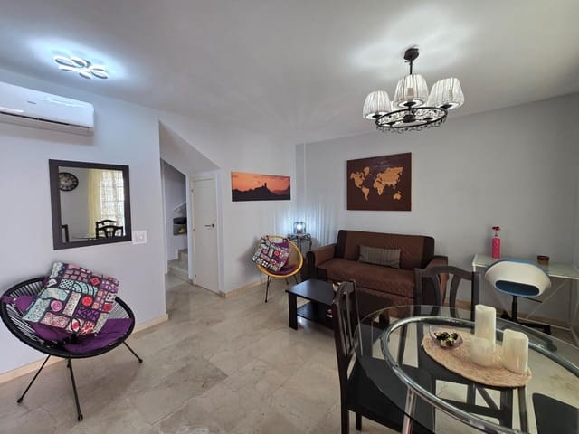 Appartement de 2 chambres à louer à Puerto Rico, Mogán avec piscine - 1 500 € (Ref: 9729320)